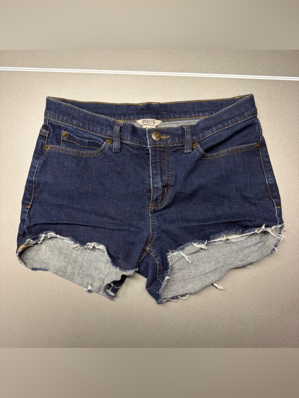 Duluth‎ Trading Co Women's Dark Wash Distressed Denim Cut Off Shorts 8x31